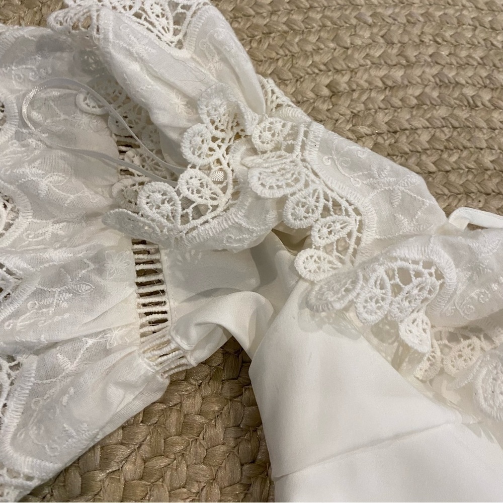 Alpha & omega white OFF-SHOULDER RUFFLE BODYSUIT M - Picture 3 of 6